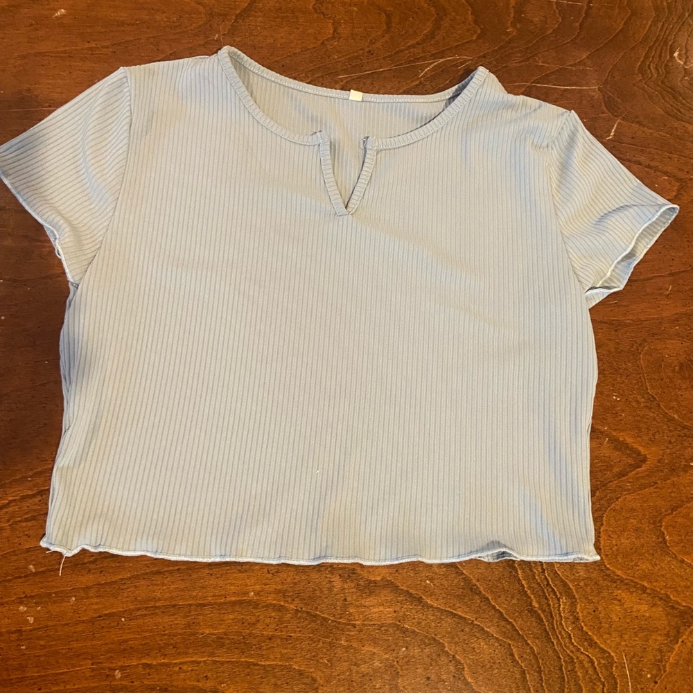 small baby blue crop top
